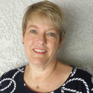 Meet your Posher, Kay